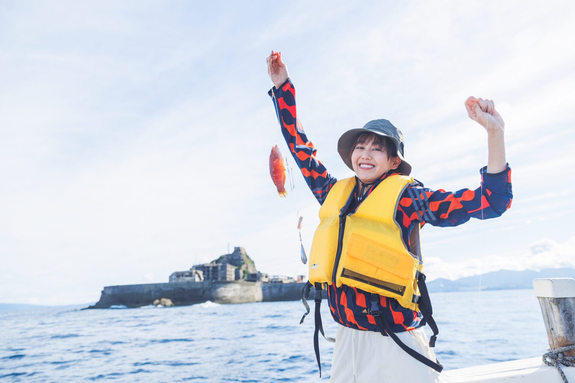 軍艦島を眺めながらフィッシング (漁師めしランチ付き)